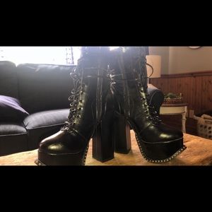 Iheartraves black platform boots
